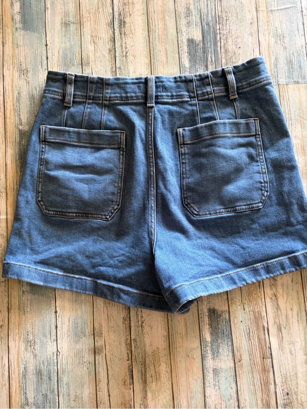 LC Lauren Conrad The Super High Rise Wildflower Shorts - Picture 3 of 9